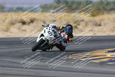 media/Dec-06-2024-CVMA Friday Practice (Fri) [[e1d1c5d4fc]]/4-Group 4 and Trackday/Session 4 (Turn 16)/